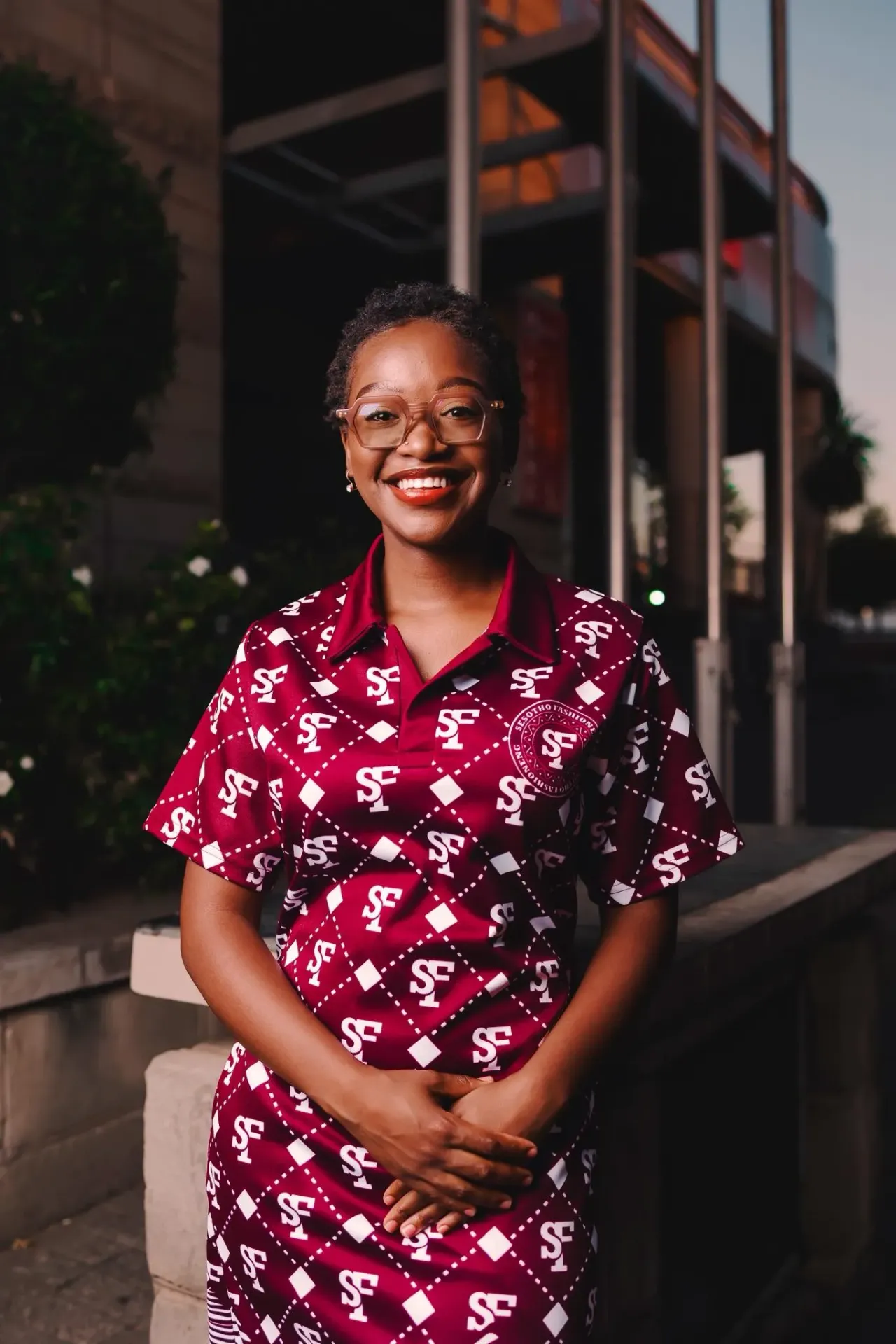 SF Slim Fit Dress — Maroon